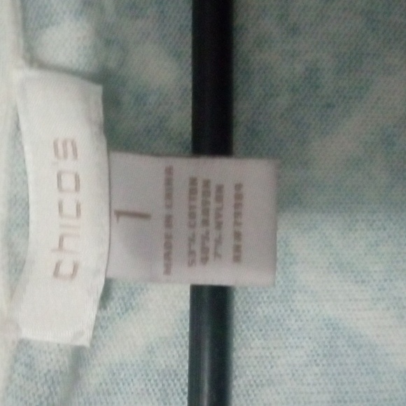 A CHICO'S cardigan - Picture 5 of 6